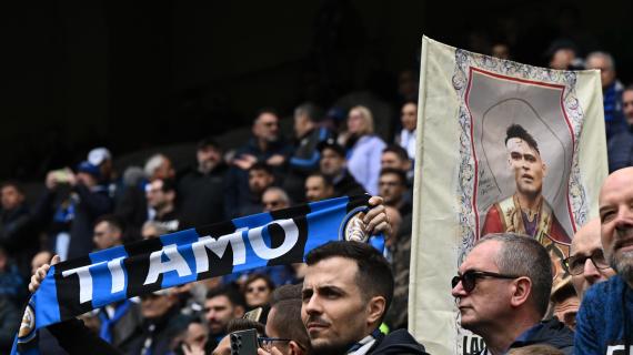 Inter, i tifosi: "14+6 uguale seconda stella". Pasillo de honor del Torino