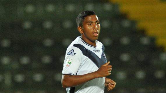 Rigoberto Rivas resta all