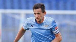 Di nuovo alla Lazio sotto altre vesti? Lulic: "Parlato 5 minuti con Fabiani, poi nulla più"