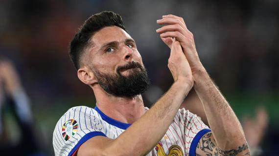 Giroud: "Non aspettiamoci per forza carisma da Leao. Ibra? Se lo prendi devi dargli carta bianca"