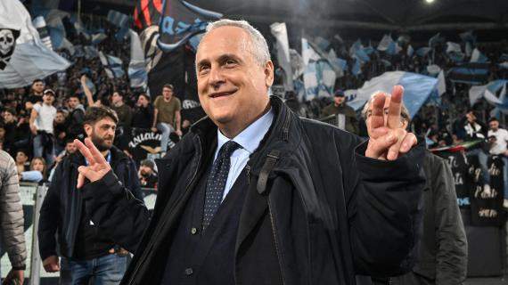 Anche Lotito a Fiumicino mentre i tifosi aspettavano Hummels: "Non ce lo rubare"