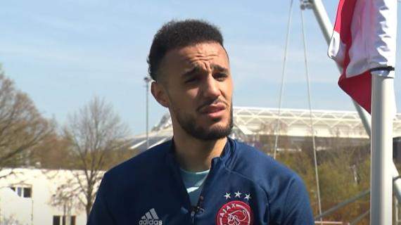 Mazraoui: "Non avrei mai potuto neanche sognare di giocare per il Man United"