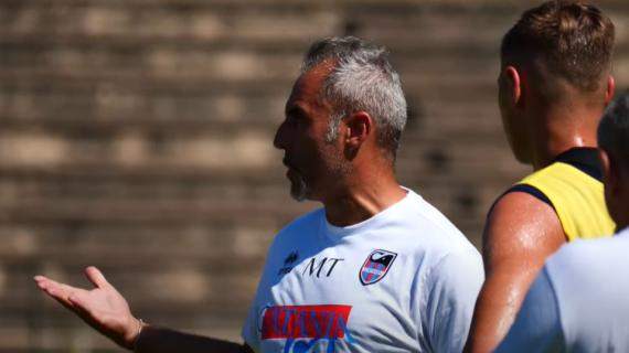 Serie C, Giugliano, pazzo ko. Crotone, non basta il tris di Gomez. Catania e Atalanta ok