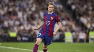 Barcellona, de Jong is back: il centrocampista olandese convocato per lo Young Boys