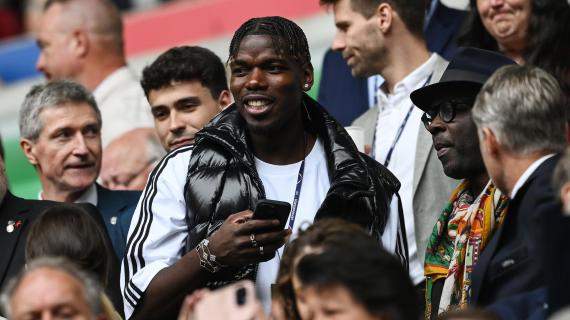 Juventus, Pogba torna allo Stadium: il francese è sugli spalti contro il Cagliari