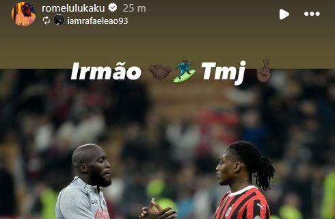 Lukaku condivide una foto con Leao e gli manifesta il suo sostegno: "Siamo insieme fratello"