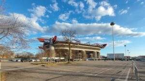 Inchiesta ultras, racket anche per le questioni fuori da San Siro: paninari e parcheggi, i dettagli