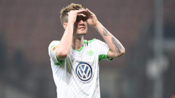 Bendtner aggredito da un uomo armato di coltello a New York: ferito un amico dell