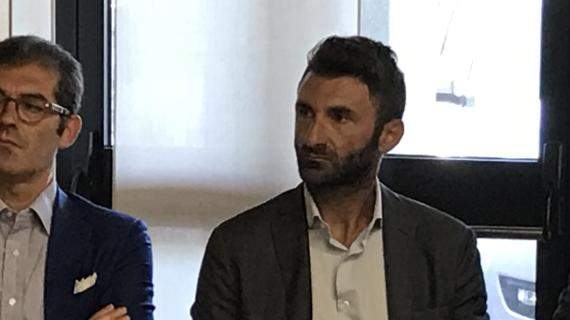 Cosenza, il ds Delvecchio: "20 calciatori di proprietà e soltanto 5 prestiti, per noi è un vanto"