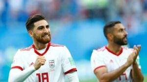 Jahanbakhsh resta in Olanda. Il trequartista iraniano ha firmato con l