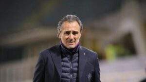 Il consiglio di Prandelli per Vlahovic: "Deve stare zitto e seguire Thiago Motta"