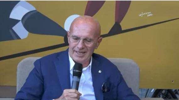 Sacchi: "Il Napoli di Conte è migliorato più di tutti, sto ammirando l