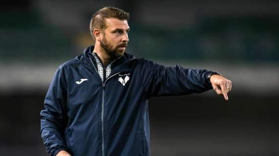 Verso Cagliari-Verona, Zanetti: "Acqua alla gola? Sì, ma non per la posizione di classifica"