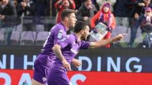 Fiorentina-Cagliari 1-0, le pagelle: Adli geometra, Cataldi non solo il gol. Zortea insidia Gosens