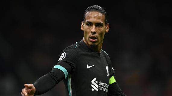 Liverpool, offerto il rinnovo a van Dijk: i Reds non vogliono perdere il centrale