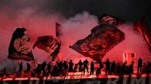 Milan, la Curva Sud non cambia: cori contro proprietà e giocatori al Bentegodi