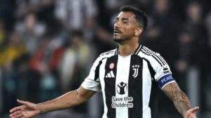 Clamoroso Napoli: Conte vuole un nuovo difensore, occhi su Danilo della Juventus