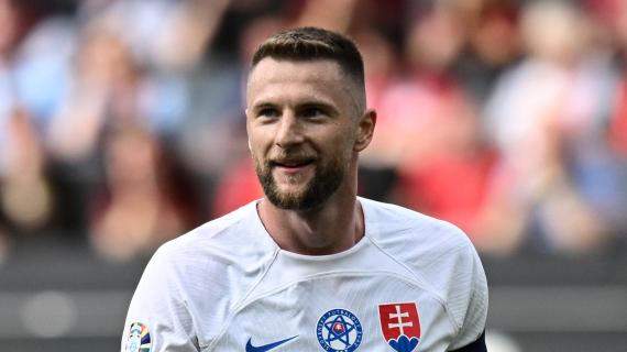 Skriniar vorrebbe tornare a giocare in Serie A. La Juve osserva, il Napoli aspetta Danilo